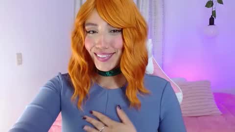 Snapshot of tifanyrose1 chatting on December 21, 12:31 am Tiffany online show from December 21, 12:31 am