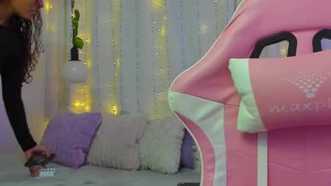 Snapshot of tifanyrose1 chatting on March 9, 3:11 am Tiffany online show from March 9, 3:11 am