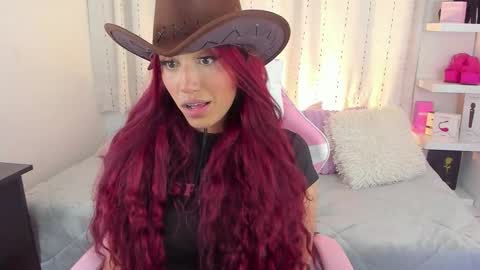 Snapshot of tifanyrose1 chatting on November 2, 3:20 am Tiffany online show from November 2, 3:20 am