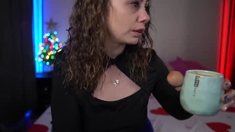 Tiffany online show from December 22, 9:09 pm