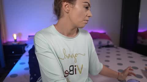 Tiffany online show from September 28, 8:14 pm