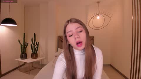 Snapshot of tiffannysins chatting on November 25, 4:12 am Tiffanny Sins online show from November 25, 4:12 am