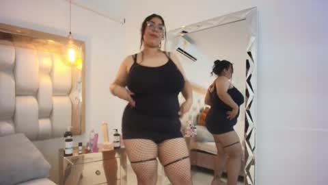 Tiffany and Stacy online show from September 15, 7:47 pm