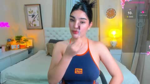 Tiffany online show from October 24, 10:44 am