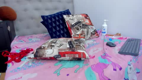 tiffany  online show from February 16, 3:27 pm