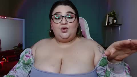 Snapshot of tiffany_laurens chatting on December 9, 8:22 am dont forget ask for custom vids online show from December 9, 8:22 am