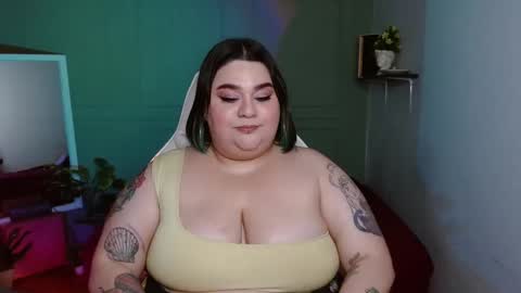 Snapshot of tiffany_laurens chatting on January 11, 7:17 am dont forget ask for custom vids online show from January 11, 7:17 am