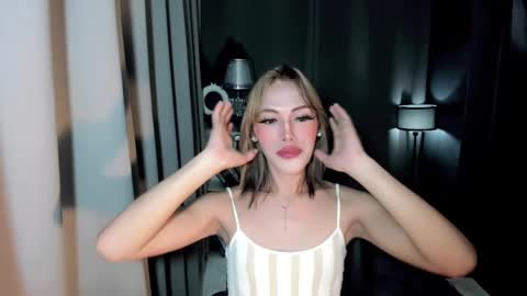 tiffany online show from December 2, 6:43 pm