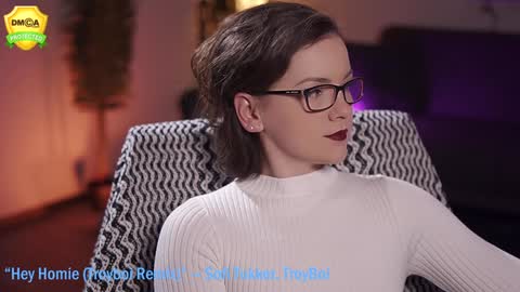 tiffanyriox online show from January 21, 2:43 am