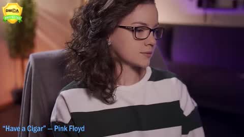 tiffanyriox online show from October 2, 11:45 pm