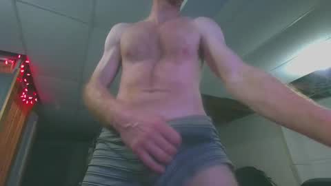 Snapshot of tigars36 chatting on January 16, 2:41 pm Tigars36 online show from January 16, 2:41 pm