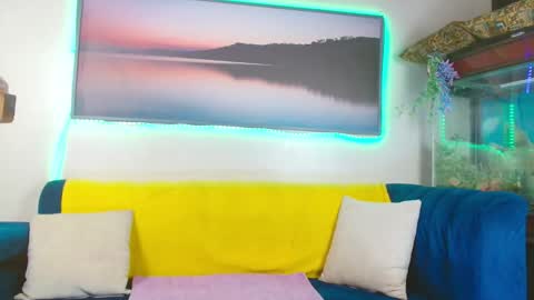 tigress_001 online show from October 27, 8:57 pm