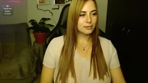 Snapshot of tiina_hz chatting on September 20, 3:40 am Tiina hz online show from September 20, 3:40 am