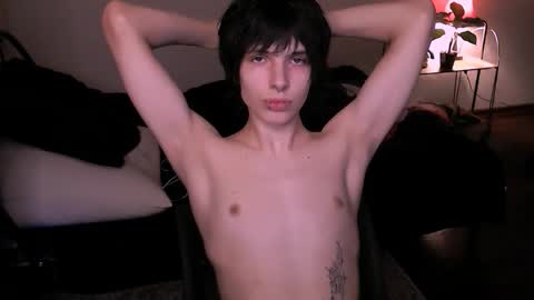 Snapshot of timi_moon chatting on November 7, 9:26 pm timi_moon online show from November 7, 9:26 pm