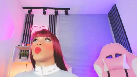 Hallie And Annie online show from November 18, 1:33 am