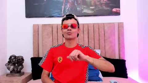 Evans  online show from November 12, 7:57 pm