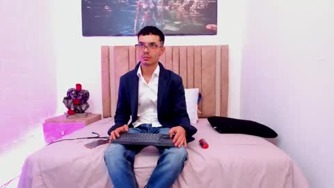 Evans  online show from November 20, 8:30 pm