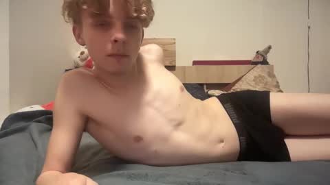 Snapshot of timveret chatting on November 27, 8:00 pm Wizard online show from November 27, 8:00 pm