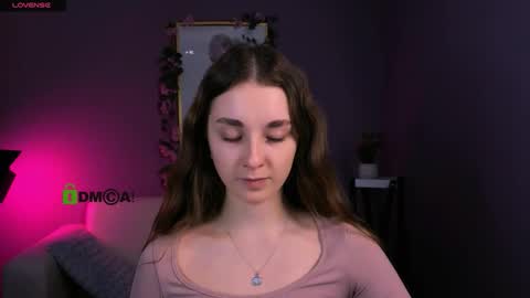 Snapshot of tina_bright_ chatting on December 17, 8:26 pm tina bright online show from December 17, 8:26 pm