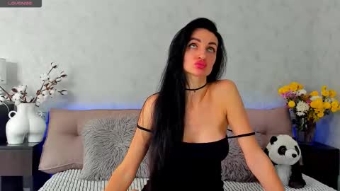 Tina online show from October 23, 10:47 am