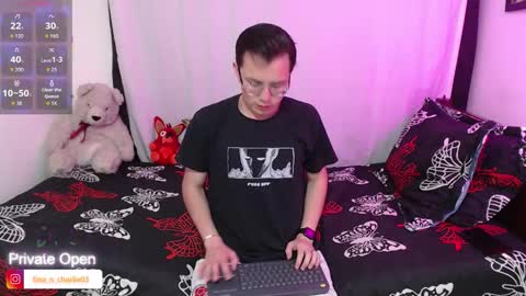 Tina N Charlie online show from September 24, 10:40 am