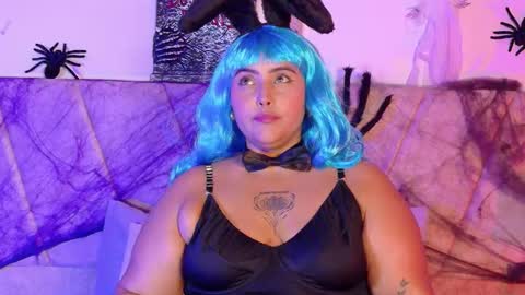 tinacurv online show from October 30, 8:53 pm