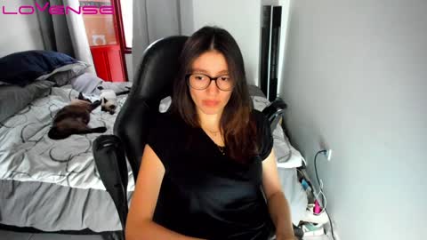 Tina online show from December 16, 7:54 pm