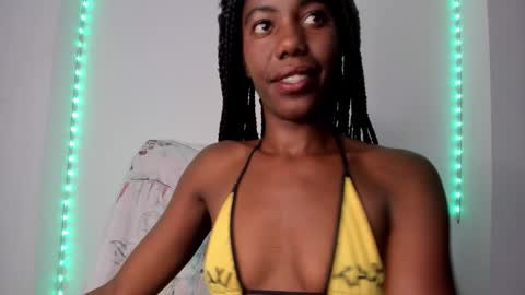 tinas_smith online show from November 27, 8:11 pm