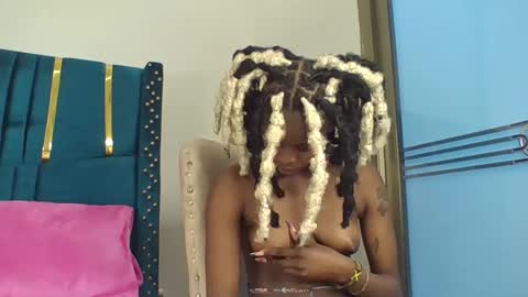 tinashe online show from November 17, 7:08 pm