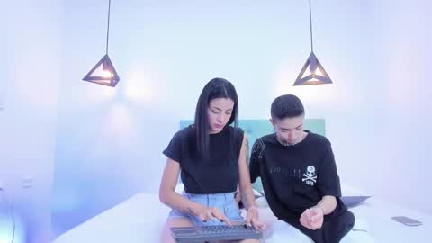 TINNY AND CANDY online show from December 16, 1:43 pm