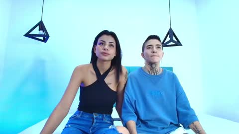 TINNY AND CANDY online show from January 6, 1:30 pm