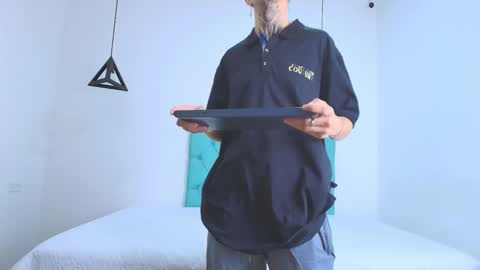 TINNY AND CANDY online show from February 3, 1:08 pm