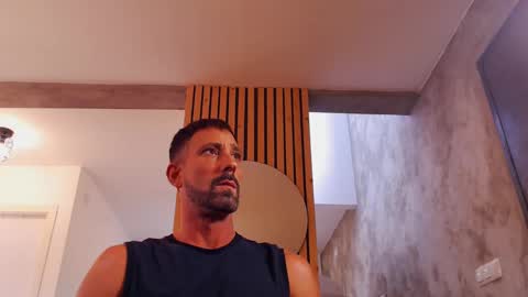 Snapshot of tinoclandestino chatting on January 11, 4:03 pm tinoclandestino online show from January 11, 4:03 pm