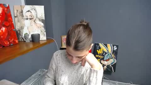 Gloria online show from October 15, 6:02 am