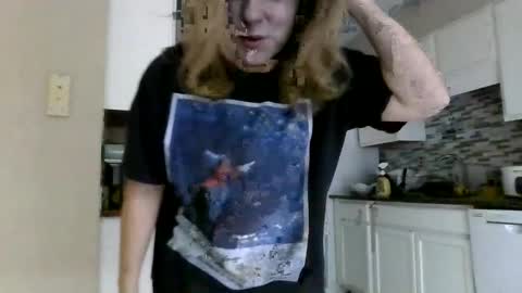 tinywithtiddies online show from September 11, 1:44 pm