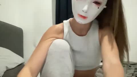 Tinks online show from October 11, 1:05 am