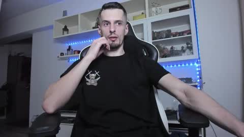 Todd online show from December 1, 6:13 pm