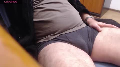 tokensnone online show from February 10, 10:19 pm