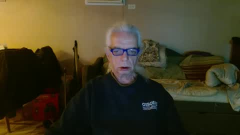 tom112292014 online show from March 10, 12:15 pm