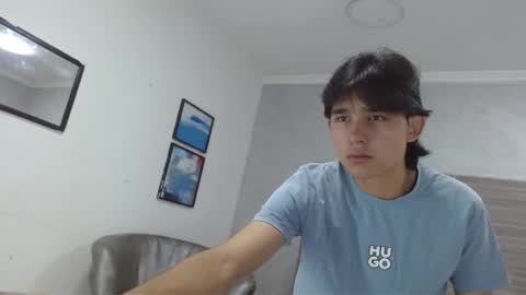 Snapshot of tom_0002 chatting on October 26, 7:53 pm tom_0002 online show from October 26, 7:53 pm