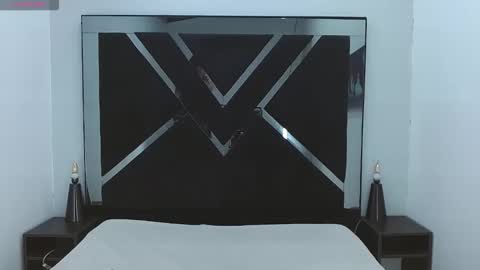 Snapshot of tom_0002 chatting on December 16, 12:43 pm tom_0002 online show from December 16, 12:43 pm