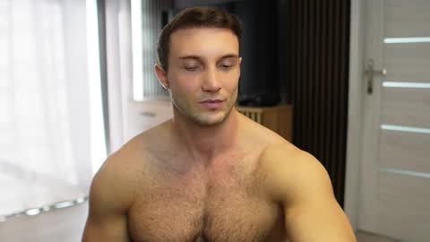 Tom online show from September 25, 7:01 am