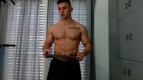 Snapshot of tomasmv chatting on February 27, 11:31 am ONLYFANS50 OFF TODAY online show from February 27, 11:31 am