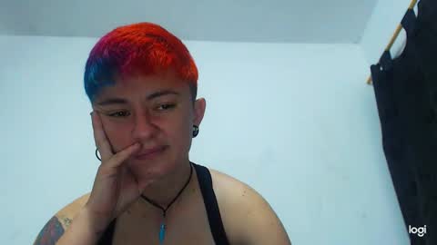 Blue online show from December 18, 4:42 am