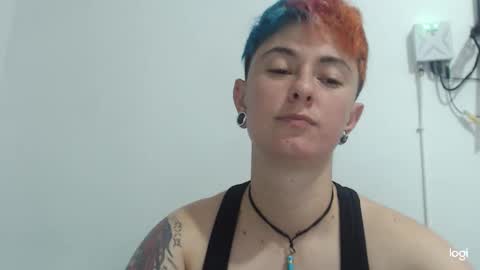 Blue online show from January 7, 9:03 pm