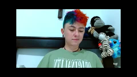 Blue online show from February 9, 3:11 am