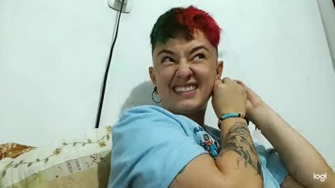 Blue online show from February 24, 1:46 am