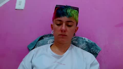 Blue online show from September 15, 6:52 pm