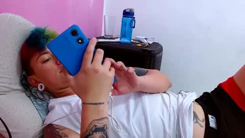 Blue online show from September 30, 8:14 pm