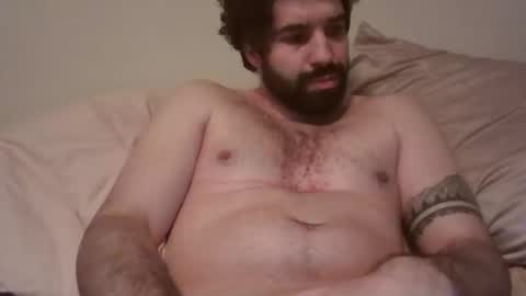 Snapshot of tomgarnier33980 chatting on February 8, 8:32 pm racab online show from February 8, 8:32 pm